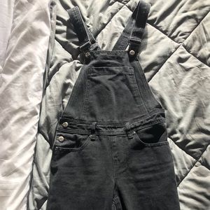 Boohoo black overalls